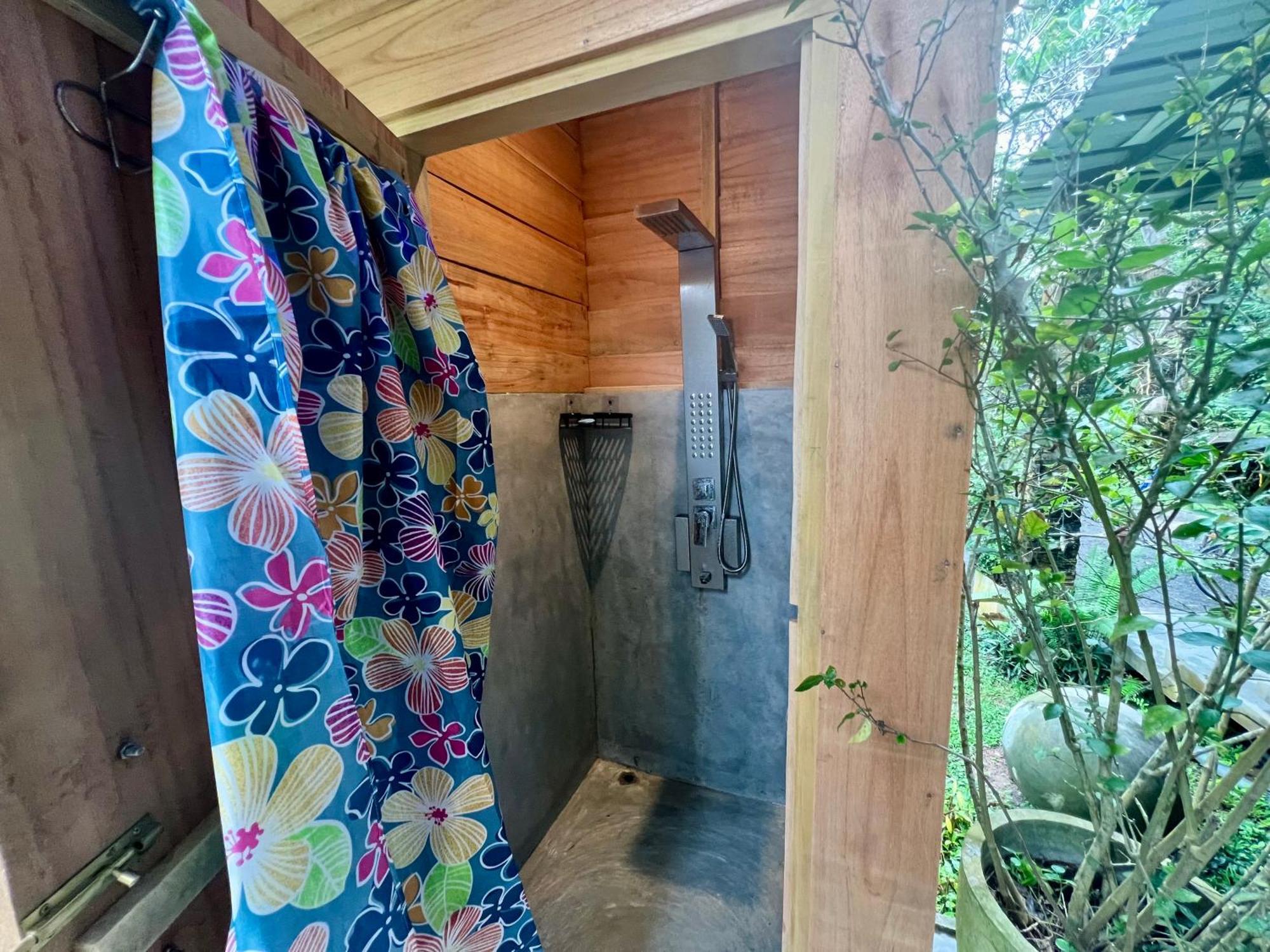 Thelakehostel Хикадува Екстериор снимка